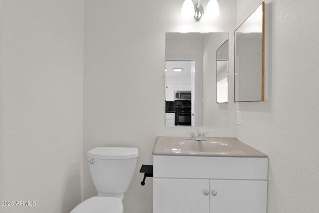 1124 E ROSE Lane 3, Phoenix, AZ 85014