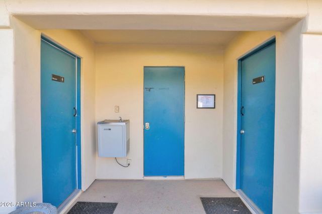 1124 E ROSE Lane 3, Phoenix, AZ 85014