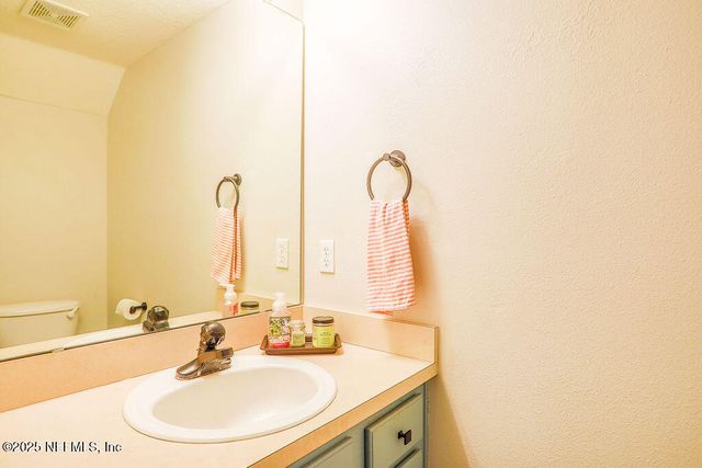307 SOUTHERN BRANCH Lane, St. Johns, FL 32259