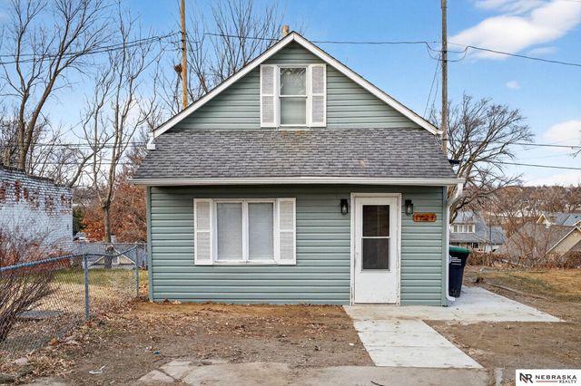 1724 S 17th Street, Omaha, NE 68108