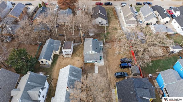 1724 S 17th Street, Omaha, NE 68108