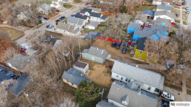 1724 S 17th Street, Omaha, NE 68108