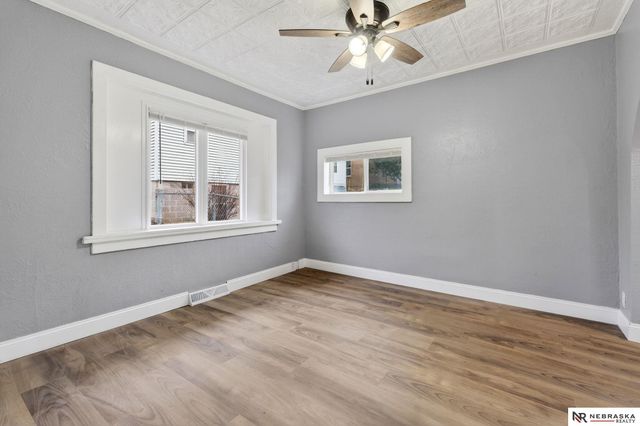 1724 S 17th Street, Omaha, NE 68108