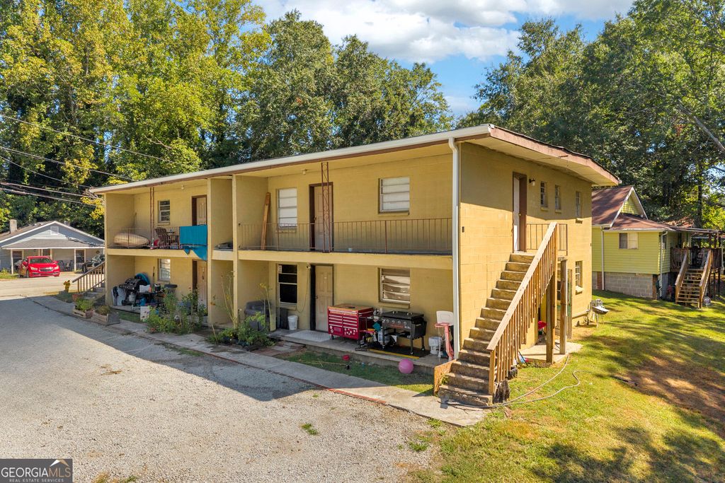 65 Hughes Street, Toccoa, GA 30577 — exterior