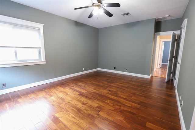 8205 Mescalero DR, Austin, TX 78736