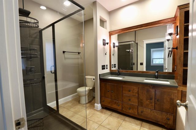 8205 Mescalero DR, Austin, TX 78736