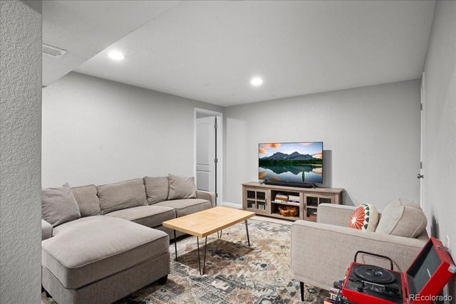 4751 W 66th Avenue, Arvada, CO 80003
