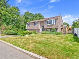 80 Capwell Avenue, Woonsocket, RI 02895