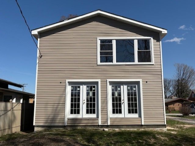 9520 S Sacramento Avenue, Evergreen Park, IL 60805