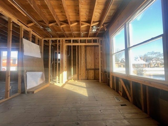 9520 S Sacramento Avenue, Evergreen Park, IL 60805