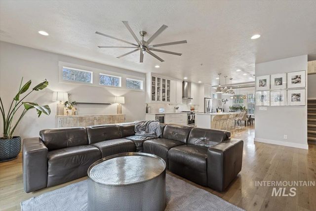 2616 W Neff St, Boise, ID 83702