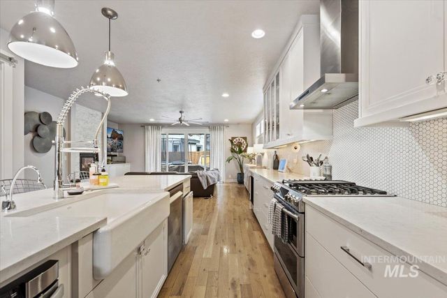 2616 W Neff St, Boise, ID 83702