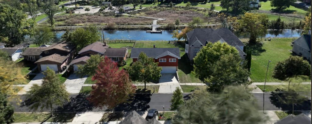 127 Hidden View Drive, Westmont, IL 60559