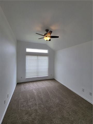 4909 Lake Nocona Dr, Corpus Christi, TX 78413