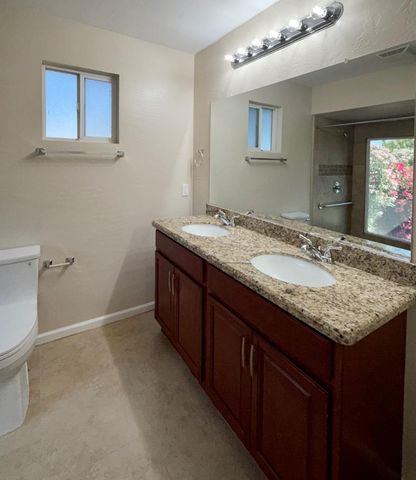 113 W Wagoner Road, Phoenix, AZ 85023