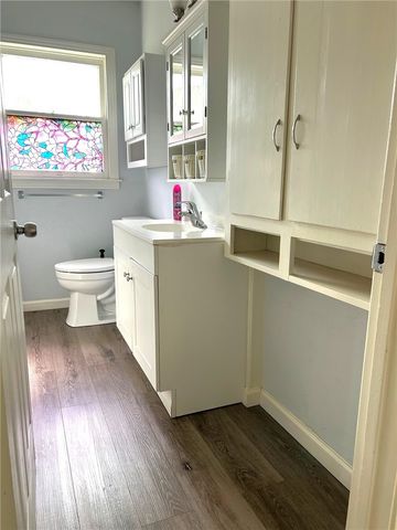 3925 Barnes St, Corpus Christi, TX 78415