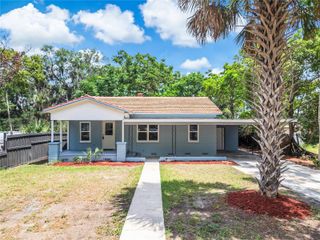 1504 W LINE STREET, Leesburg, FL 34748