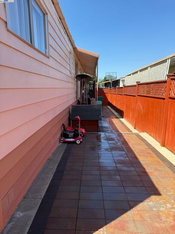 28290 applegate, Hayward, CA 94545