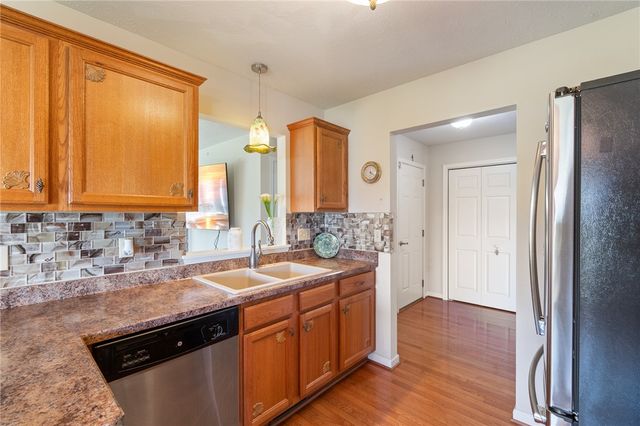 6023 Lillypond, Ontario, NY 14519