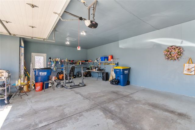 6023 Lillypond, Ontario, NY 14519