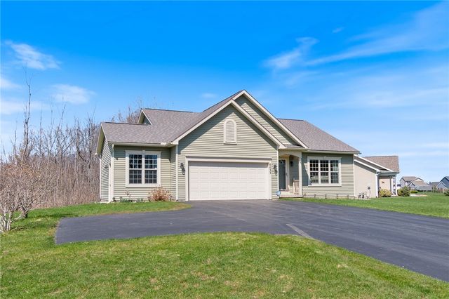 6023 Lillypond, Ontario, NY 14519