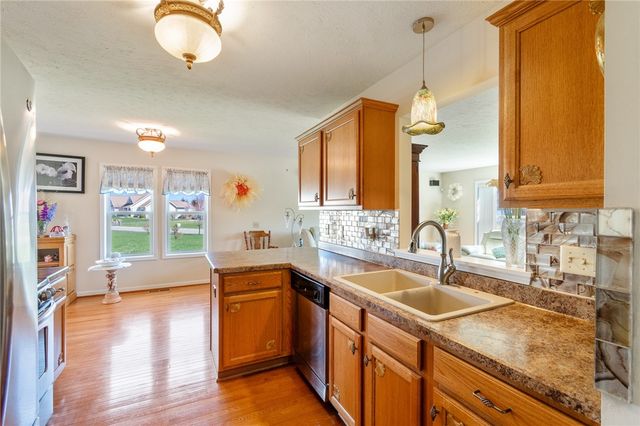 6023 Lillypond, Ontario, NY 14519