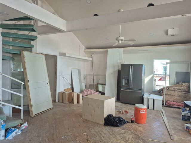 1823 Port O Call Street, Tiki Island, TX 77554