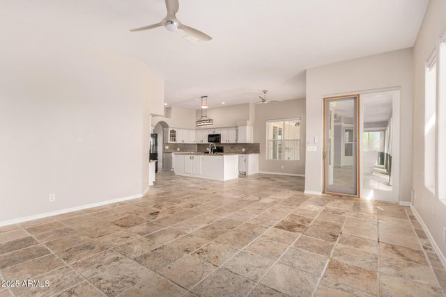 33847 N 7TH Street, Phoenix, AZ 85085