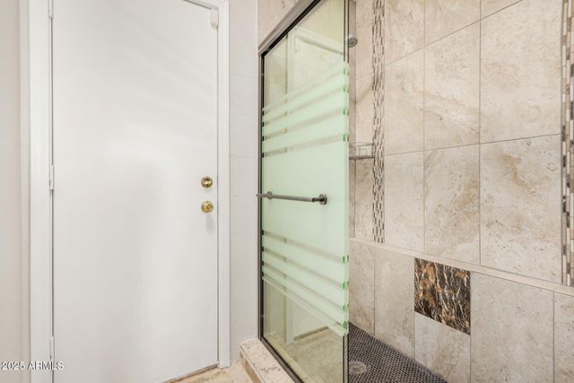 33847 N 7TH Street, Phoenix, AZ 85085