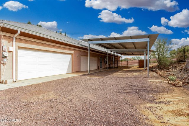 33847 N 7TH Street, Phoenix, AZ 85085