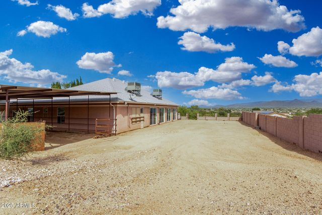 33847 N 7TH Street, Phoenix, AZ 85085