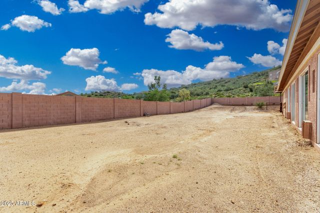 33847 N 7TH Street, Phoenix, AZ 85085