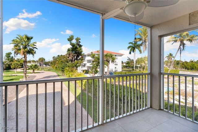 3049 W Gulf DR 101, Sanibel, FL 33957