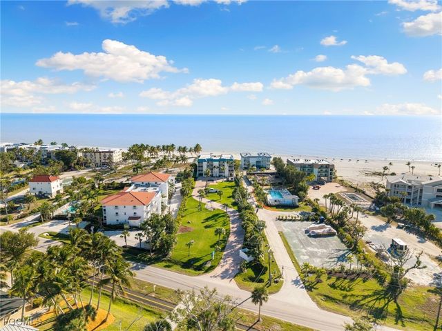 3049 W Gulf DR 101, Sanibel, FL 33957