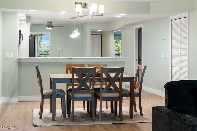 3049 W Gulf DR 101, Sanibel, FL 33957