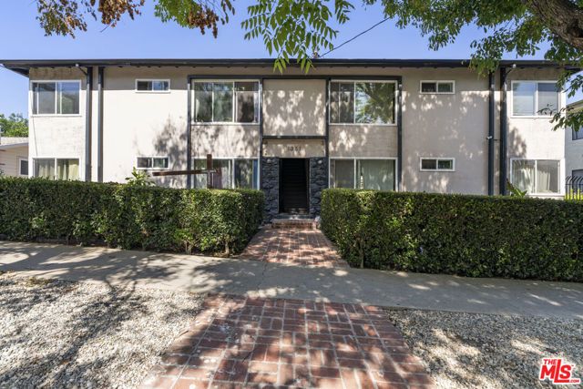 1351 Armadale Avenue, Los Angeles, CA 90042