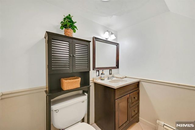 380 Ringwood Avenue, Wanaque, NJ 07465