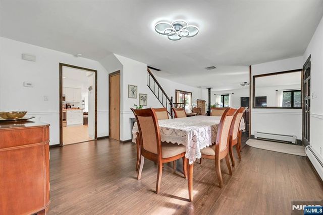 380 Ringwood Avenue, Wanaque, NJ 07465
