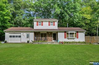 380 Ringwood Avenue, Wanaque, NJ 07465