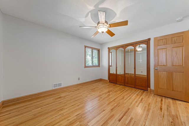2033 Bluestone Lane, Eagan, MN 55122
