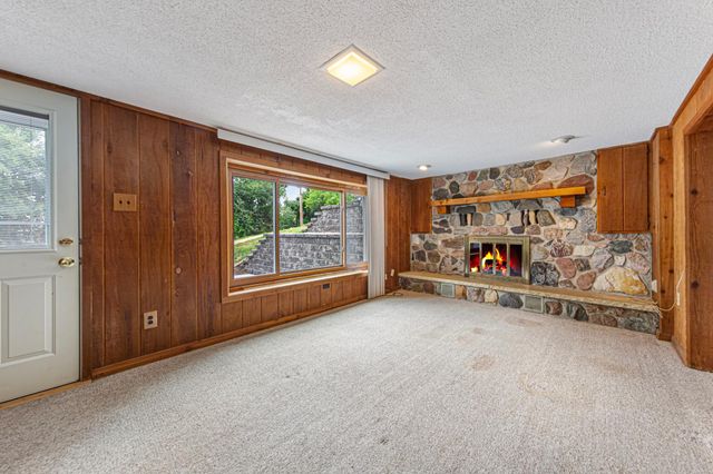 2033 Bluestone Lane, Eagan, MN 55122
