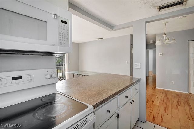 3300 Prince Edward Island CIR 4, Fort Myers, FL 33907