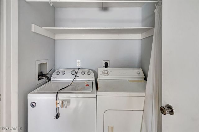 3300 Prince Edward Island CIR 4, Fort Myers, FL 33907