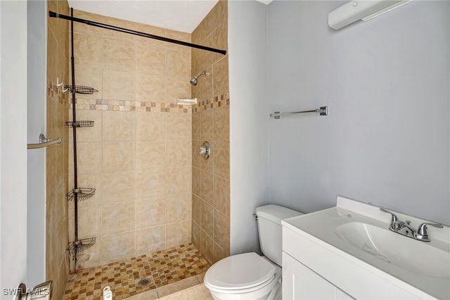 3300 Prince Edward Island CIR 4, Fort Myers, FL 33907