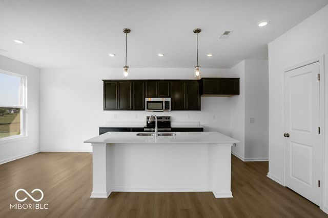 11131 Dressage Way, Indianapolis, IN 46239