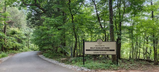 142 Front Ridge Cir, Clarksville, TN 37040