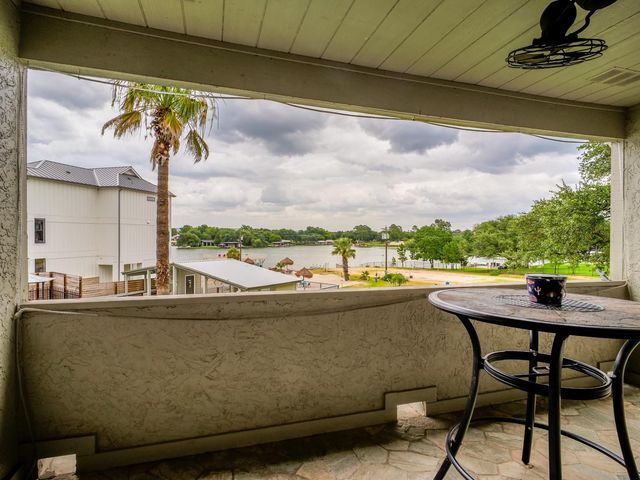 604 Highcrest DR 722, Granite Shoals, TX 78654