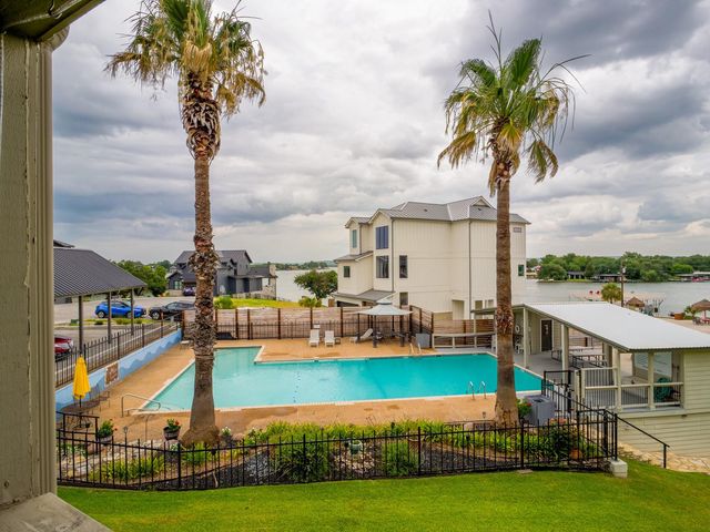 604 Highcrest DR 722, Granite Shoals, TX 78654