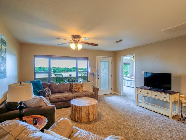 604 Highcrest DR 722, Granite Shoals, TX 78654