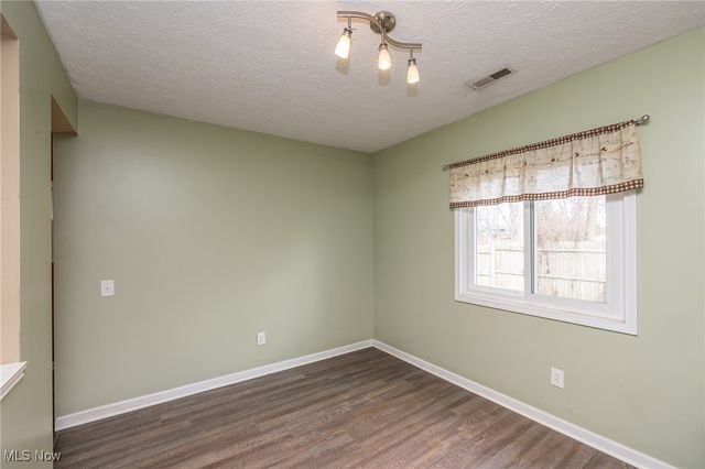 6522 Miller Drive, North Ridgeville, OH 44039